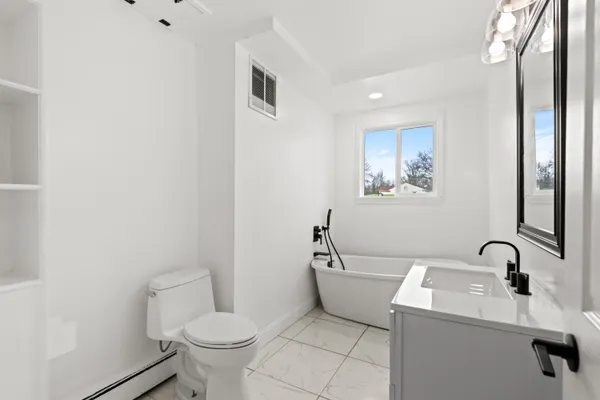 $425,000 | 22589 Bell Brook Street, Southfield, MI 48034
