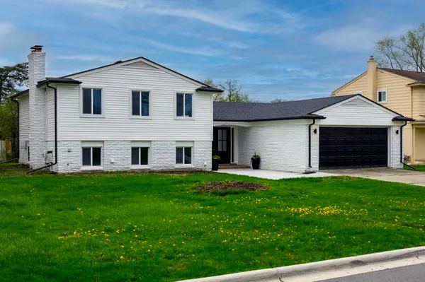 $425,000 | 22589 Bell Brook Street, Southfield, MI 48034