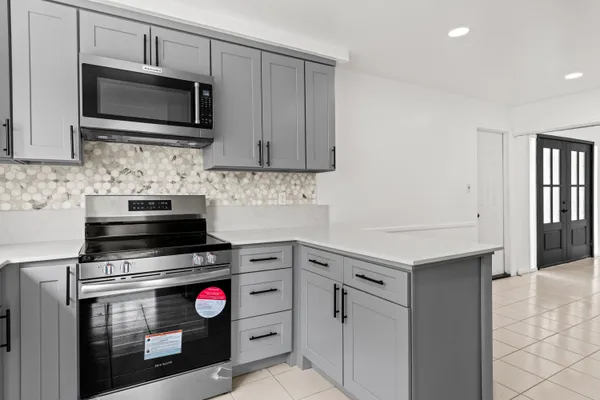 $425,000 | 22589 Bell Brook Street, Southfield, MI 48034