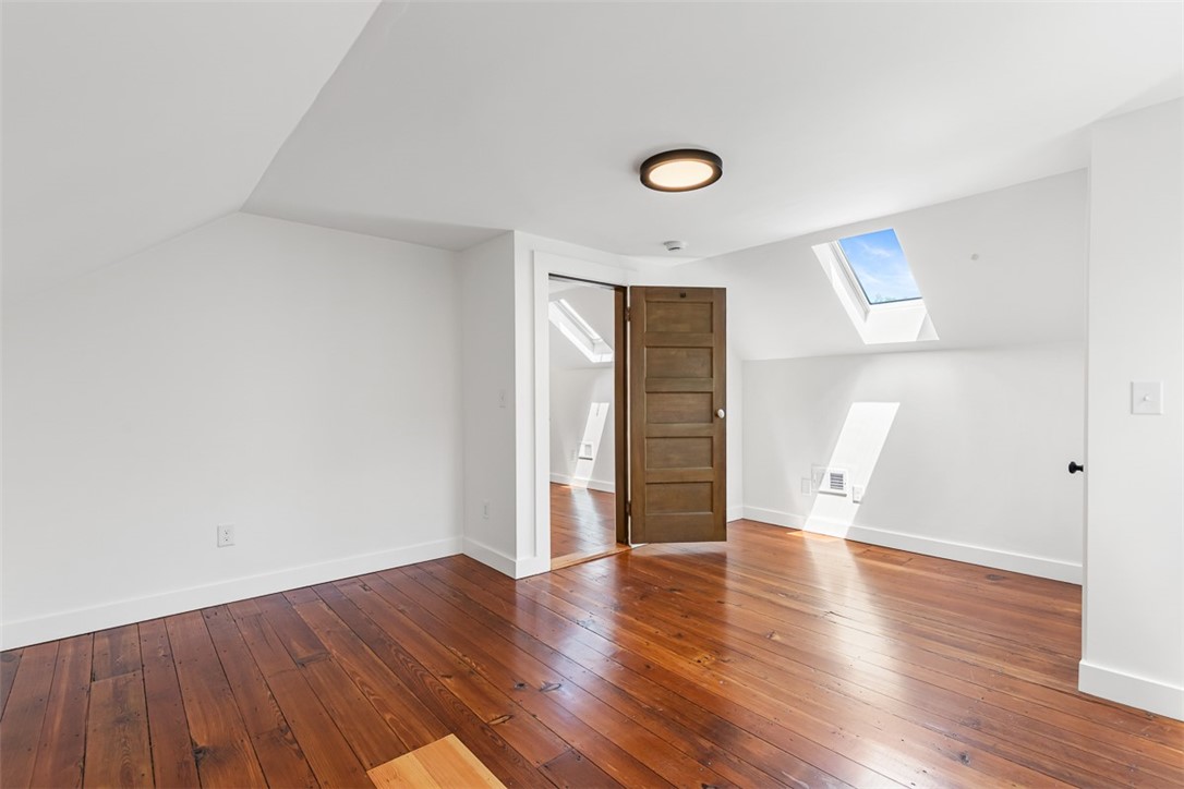 128 Sheldon Street Providence, RI 02906 - Photo 18 of 40 Bedroom 3