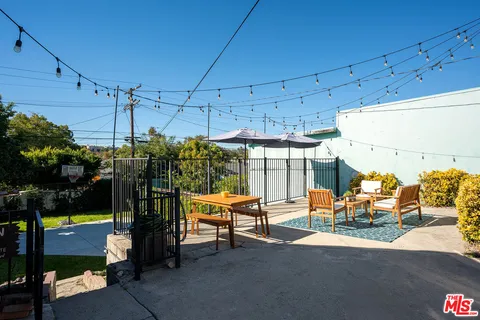 $1,249,000 | 3220 Garden Avenue, Los Angeles, CA 90039