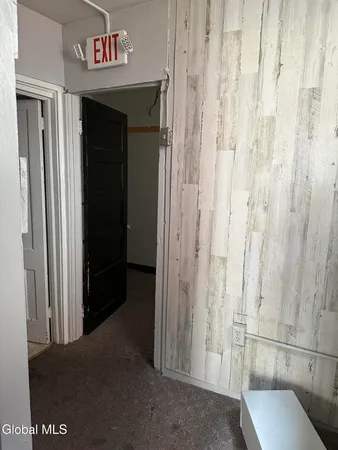 $164,900 | 26 North Market Street, Johnstown, NY 12095