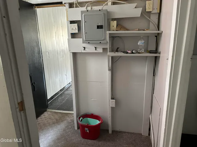 $164,900 | 26 North Market Street, Johnstown, NY 12095