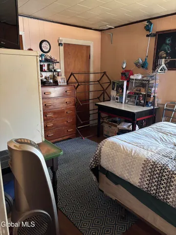 $164,900 | 26 North Market Street, Johnstown, NY 12095