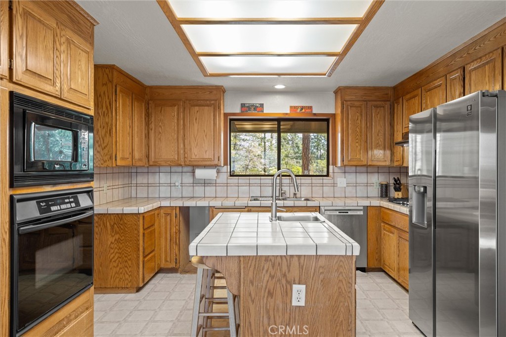 15309 Forest Ranch Way Forest Ranch, CA 95942 - Photo 13 of 40