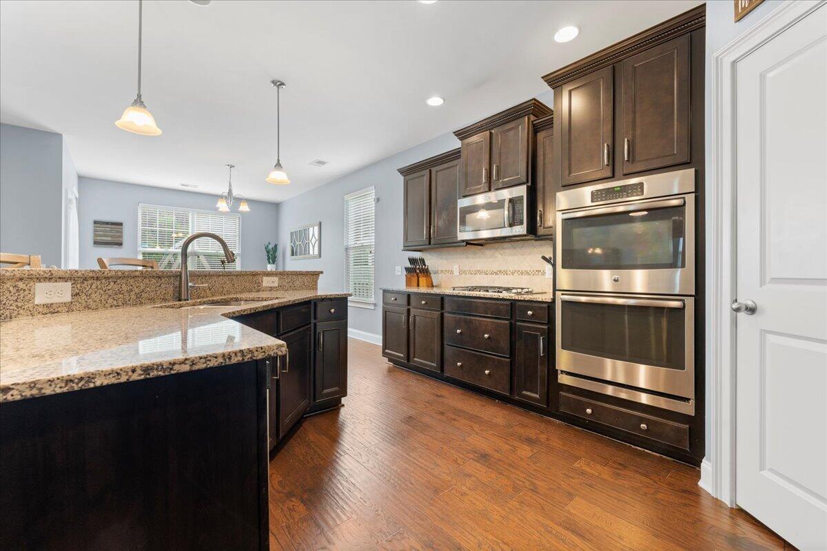 423 Spectrum Road Summerville, SC 29486 - Photo 7 of 36 17-DSC08793