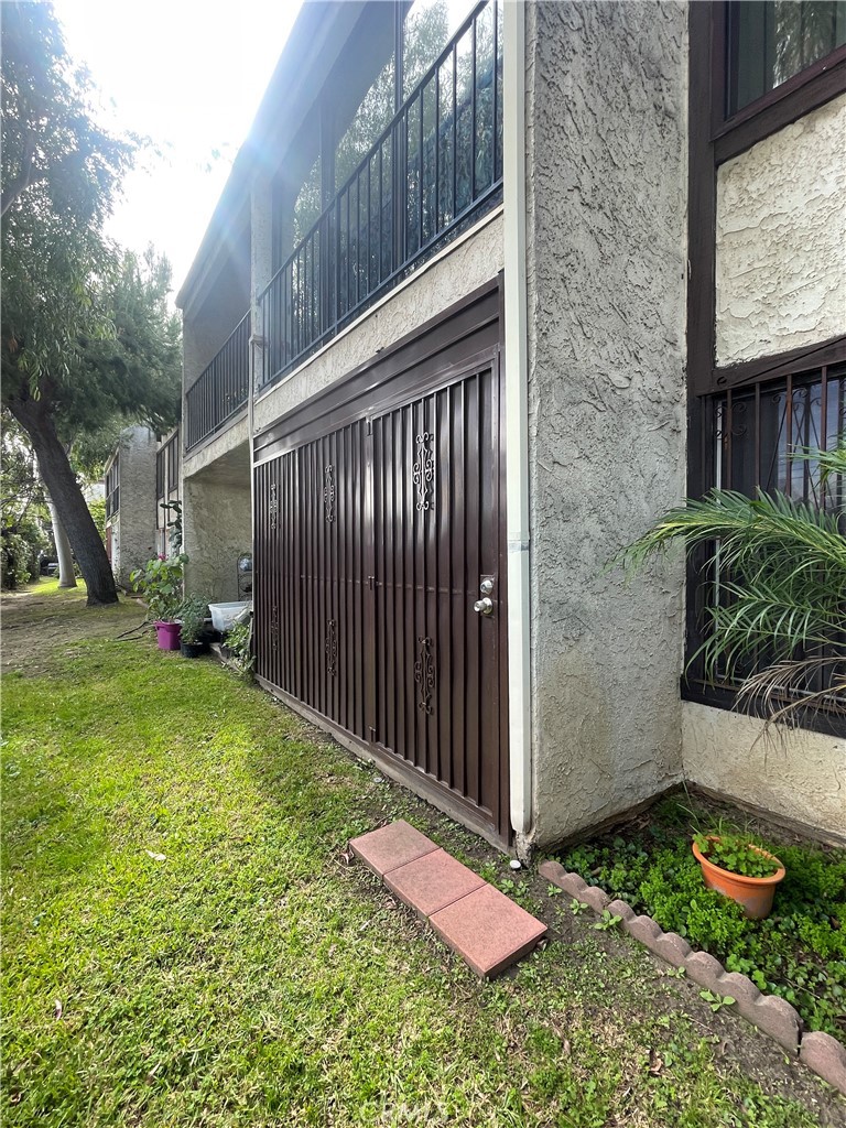4501 Peck Road, Unit 9 El Monte, CA 91732 - Photo 10 of 16 a backyard of a house with lots of green space