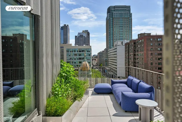 $3,499,000 | 9 Chapel Street, Unit 10A | Downtown Brooklyn