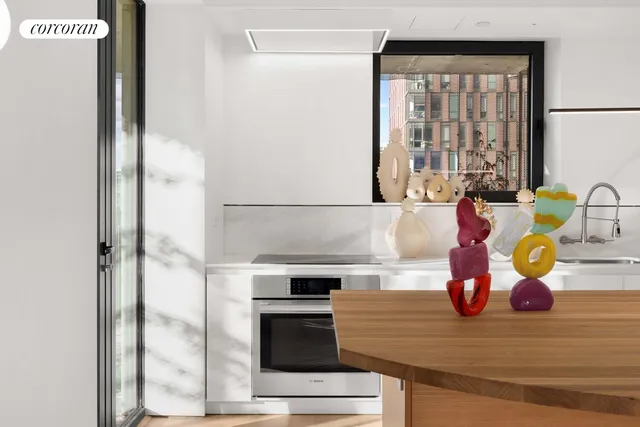 $3,499,000 | 9 Chapel Street, Unit 10A | Downtown Brooklyn