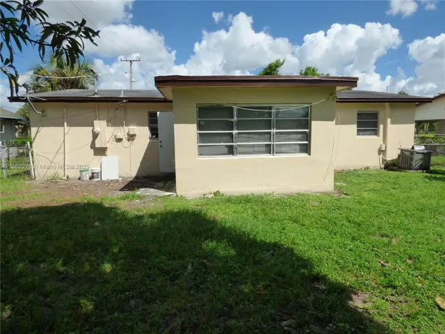 $2,650 | 3560 Northwest 8th Street, Lauderhill, FL 33311