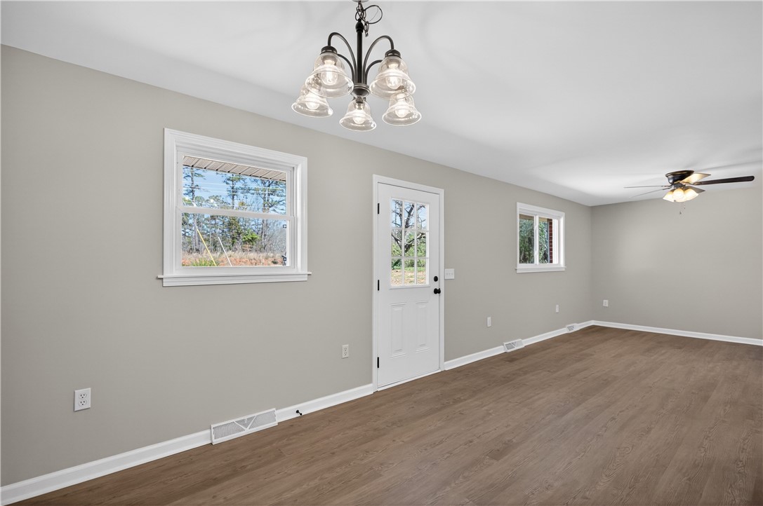 198 Pittman Circle Westminster, SC 29693 - Photo 10 of 30