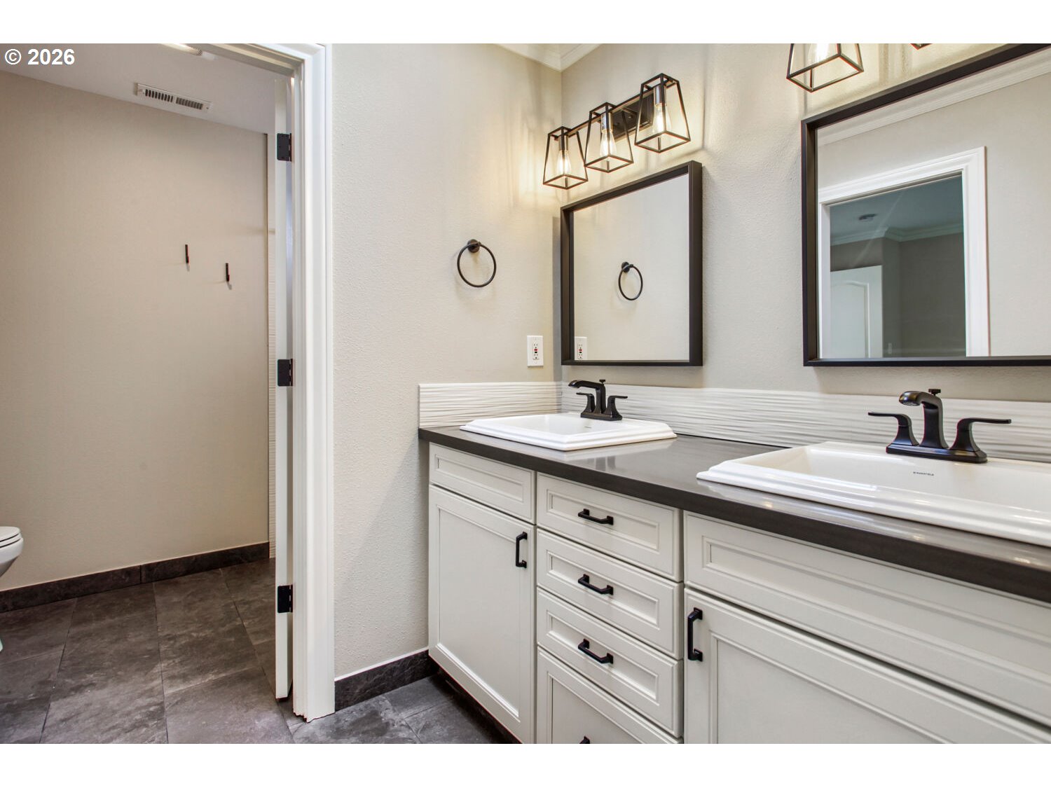 14983 Southeast Brackenbush Road Clackamas, OR 97015 - Photo 16 of 25