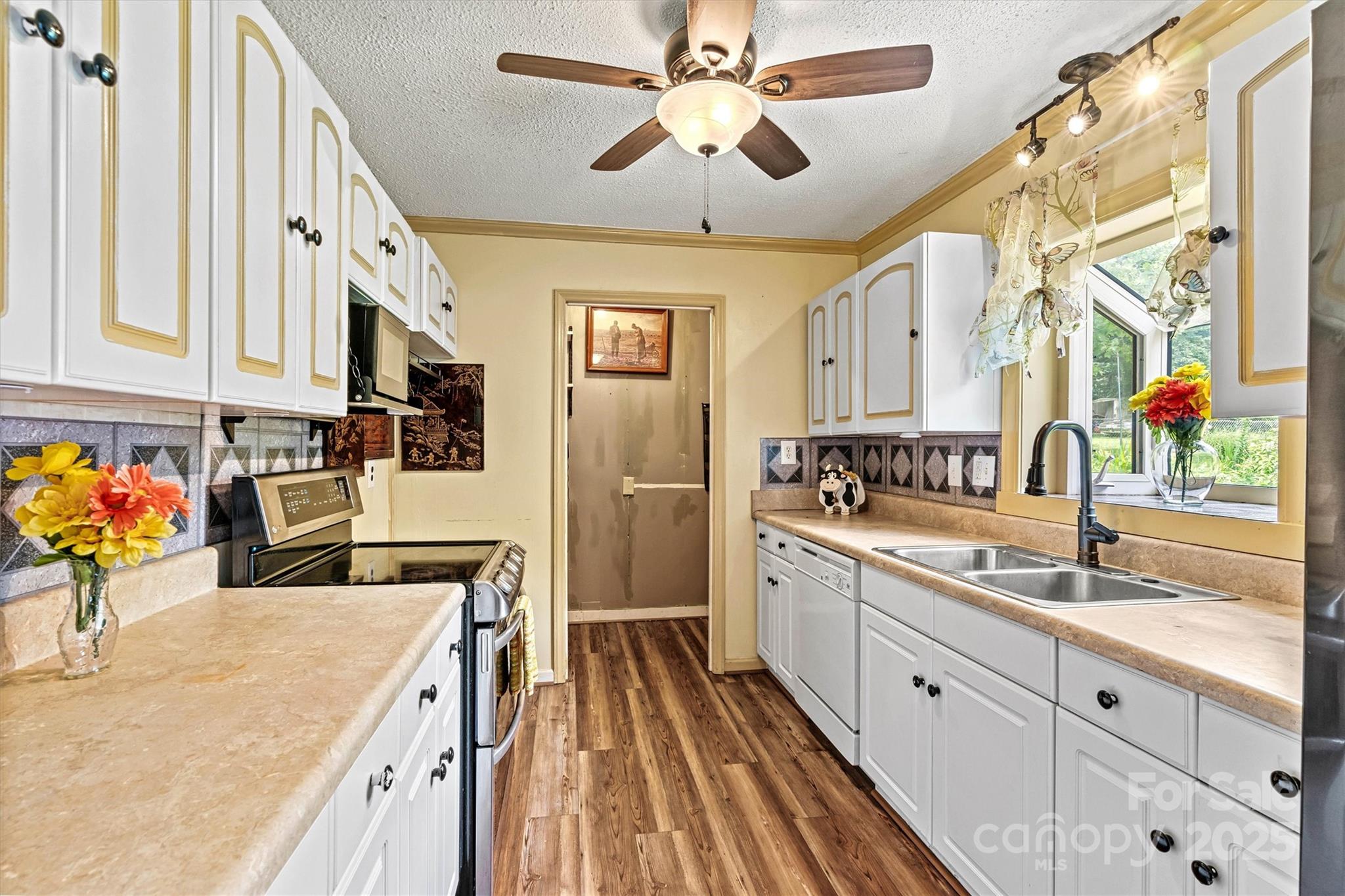 141 Porter Road Statesville, NC 28625 - Photo 18 of 33 Gallery Image 18