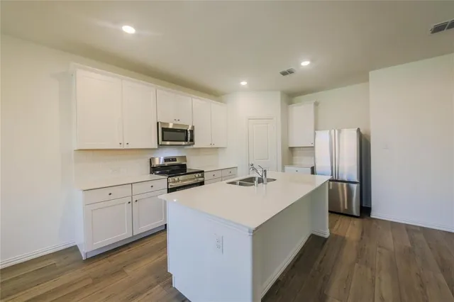 $2,200 | 127 Jenkinson Drive, Fate, TX 75189