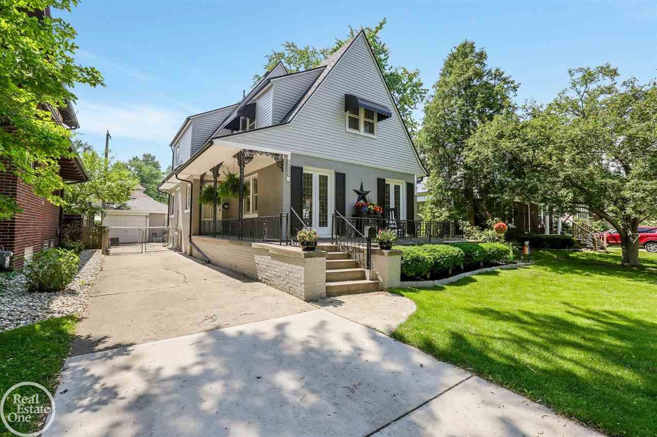 1223 Bishop Road Grosse Pointe Park, MI 48230 - Photo 2 of 35