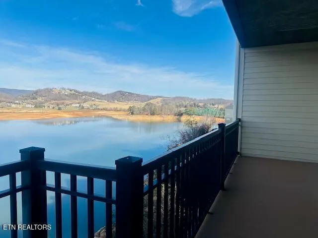 $439,900 | 432 Sandpiper Lane, Bean Station, TN 37708