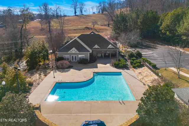 $439,900 | 432 Sandpiper Lane, Bean Station, TN 37708