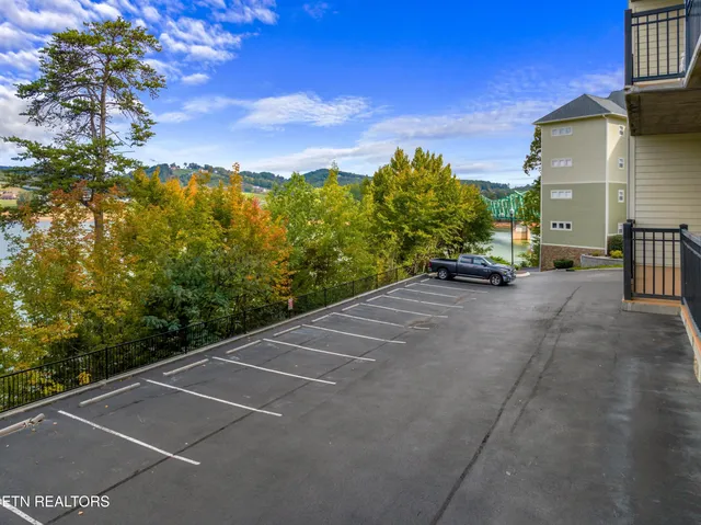 $439,900 | 432 Sandpiper Lane, Bean Station, TN 37708