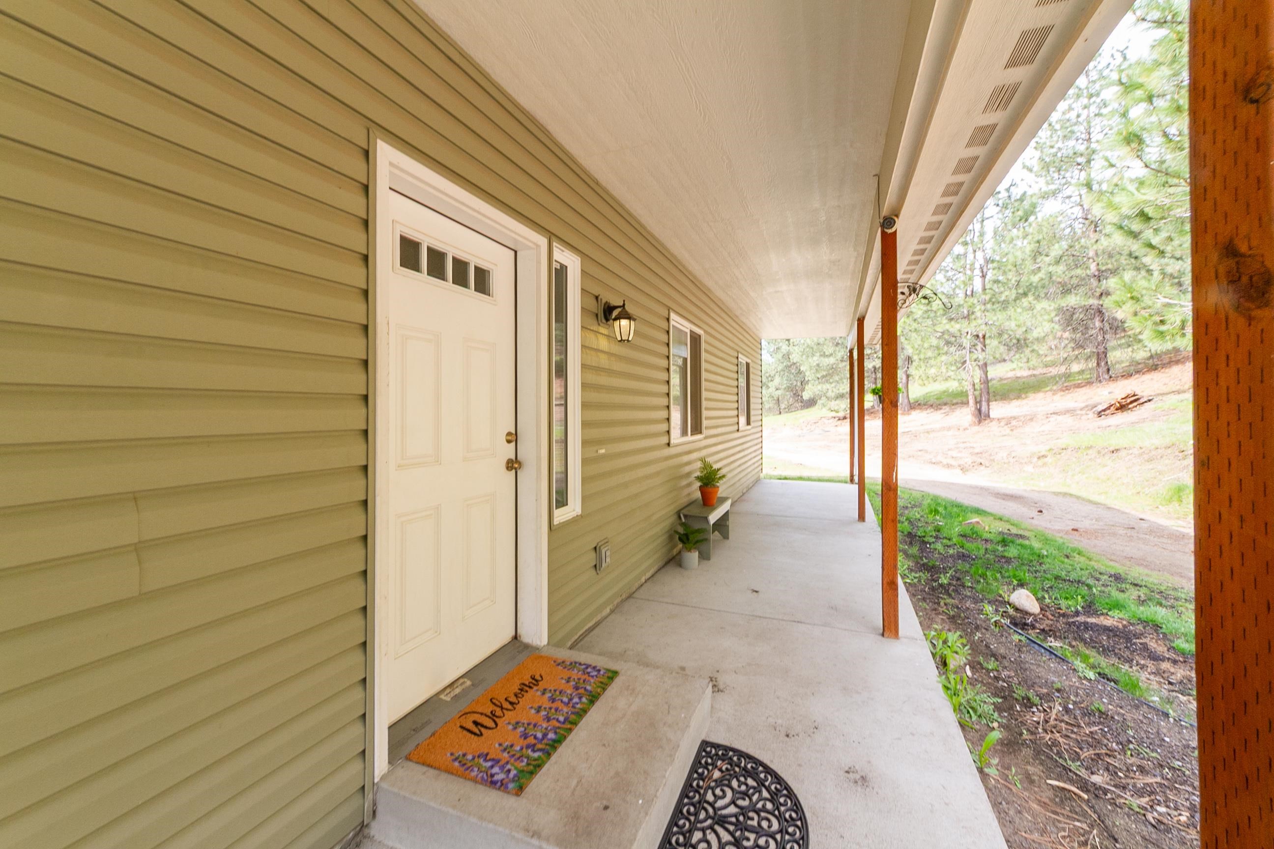 27509 North Perry Road Chattaroy, WA 99003 - Photo 5 of 50