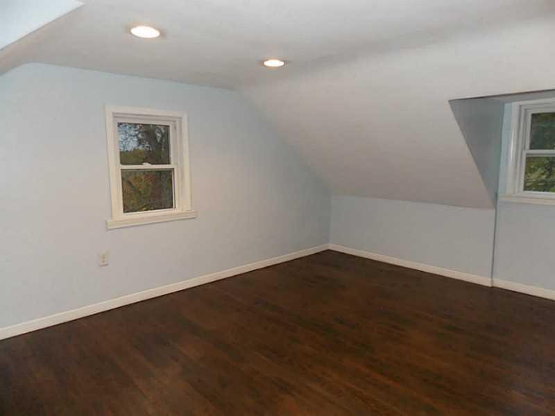 1223 Ridge Rd Extension Baden, PA 15005 - Photo 14 of 21 Master Bedroom.