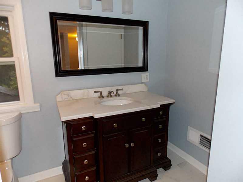 1223 Ridge Rd Extension Baden, PA 15005 - Photo 15 of 21 Master Bath