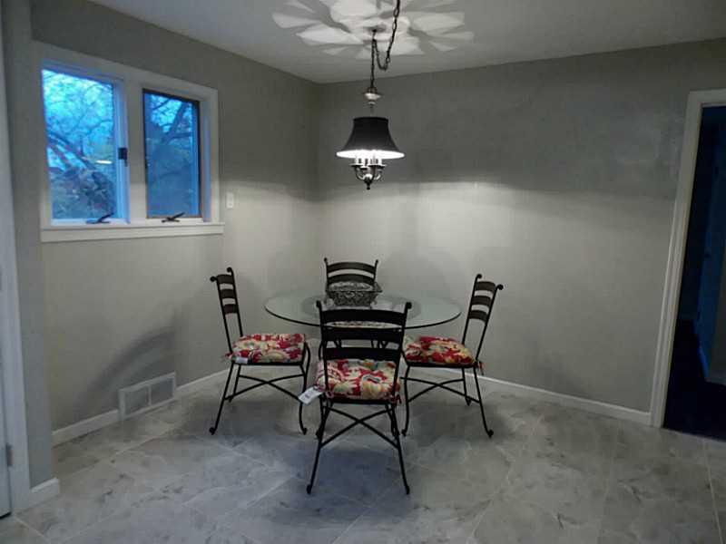 1223 Ridge Rd Extension Baden, PA 15005 - Photo 7 of 21 Dining Room.