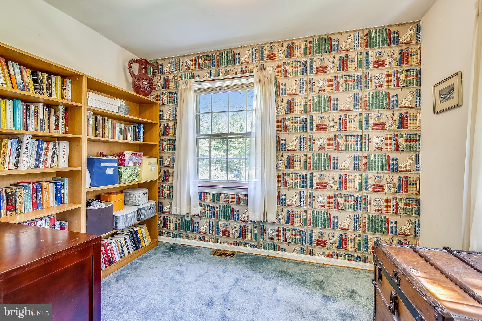 630 Aster Boulevard Rockville, MD 20850 - Photo 27 of 68 Sitting Room