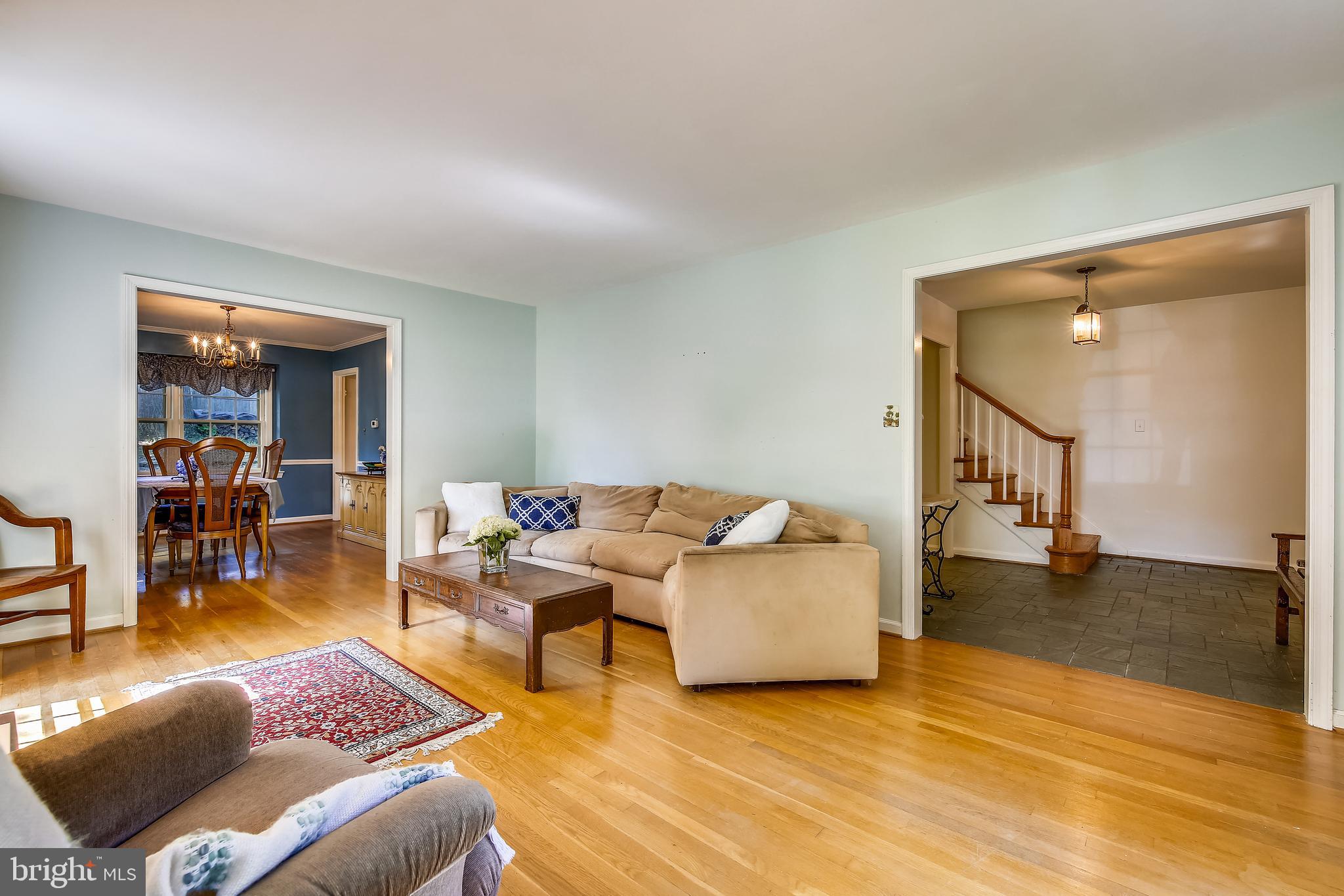 630 Aster Boulevard Rockville, MD 20850 - Photo 7 of 68 Living Room