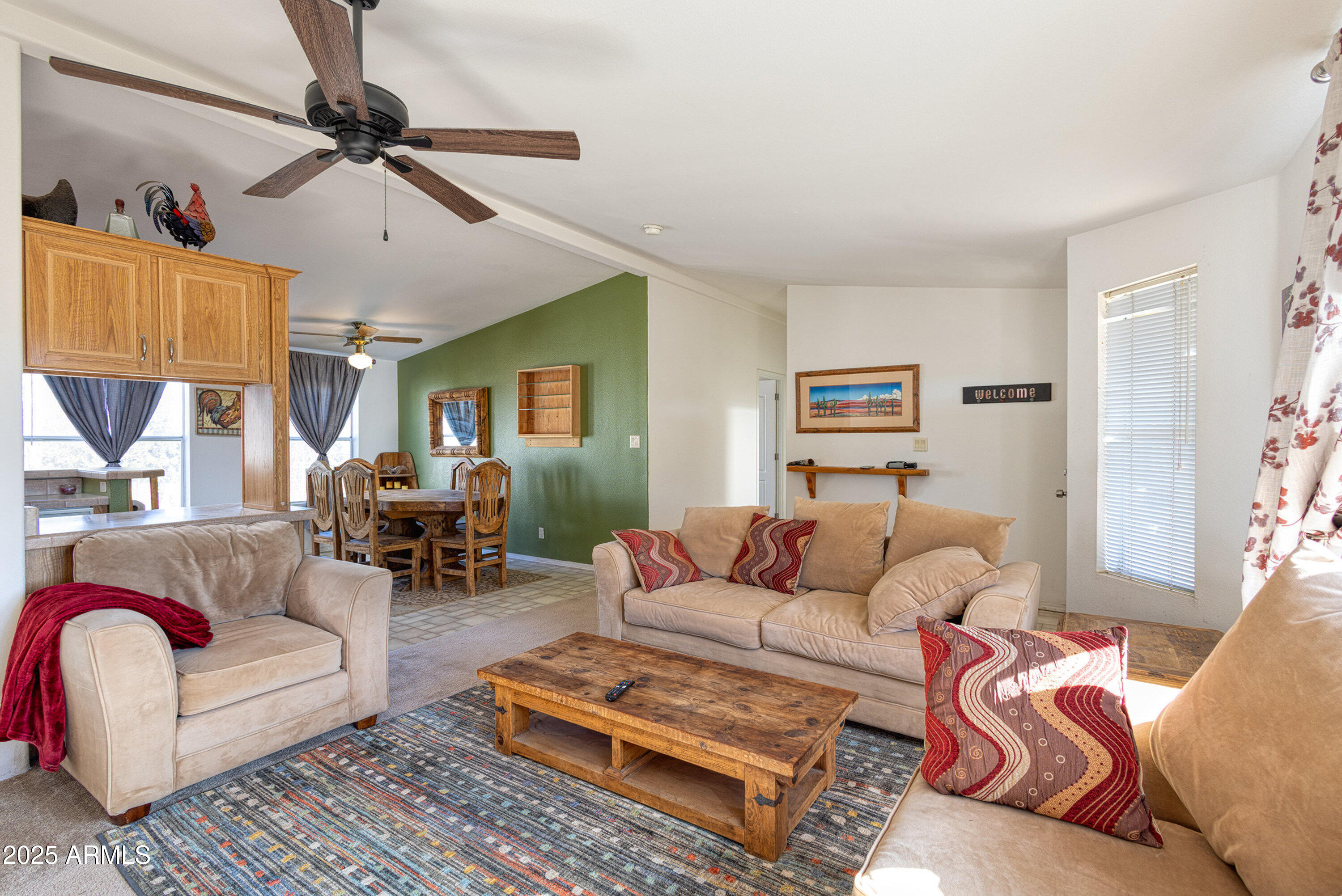 6464 Old Homestead Road Show Low, AZ 85901 - Photo 9 of 32 012_photo12_6464_old_homestead_rd