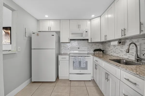 $1,500 | 118 Monaco Boulevard, Unit 118, Delray Beach, FL 33446