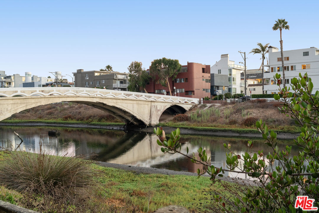 128 Roma Court Marina del Rey, CA 90292 - Photo 50 of 52