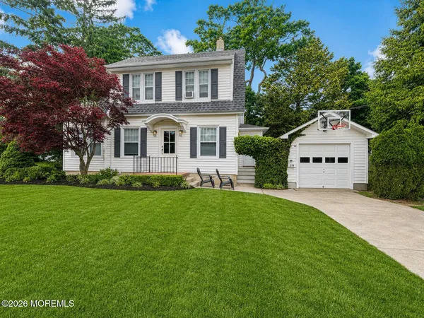 $2,000 | 219 Elberon Boulevard, Oakhurst, NJ 07755