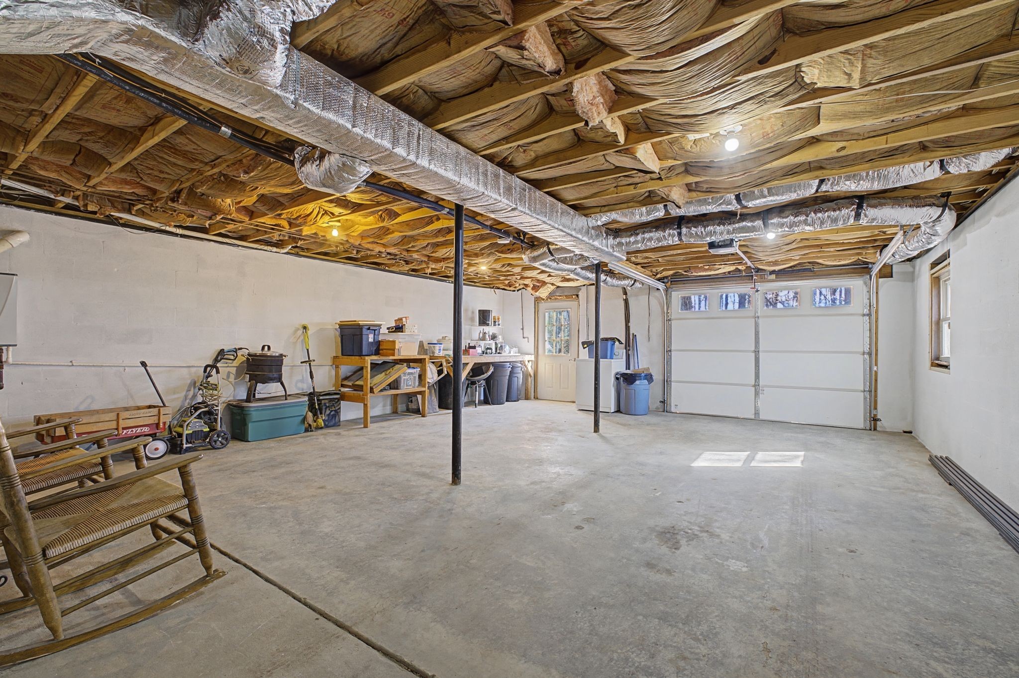 1231 Abiff Road Bon Aqua, TN 37025 - Photo 39 of 60 a view of a garage