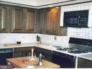 209 Claremont Road Springfield, PA 19064 - Photo 3 of 6