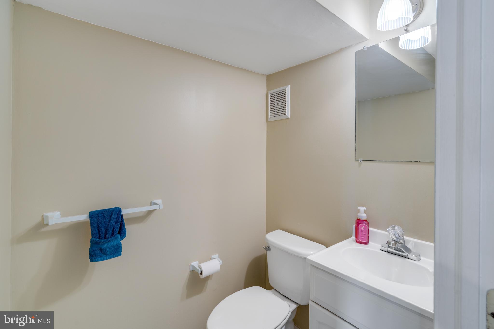 218 Parkview Road Philadelphia, PA 19154 - Photo 19 of 27 Gallery Image 19