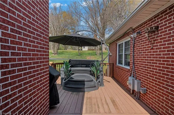 $439,000 | 734 Oakland Drive, Elkin, NC 28621