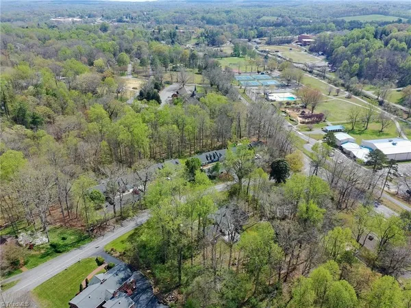 $439,000 | 734 Oakland Drive, Elkin, NC 28621