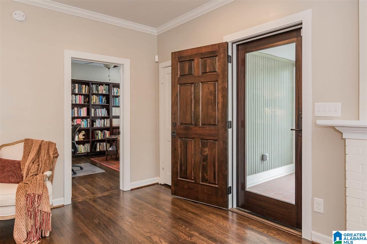 225 Ridge Road Birmingham, AL 35209 - Photo 6 of 36