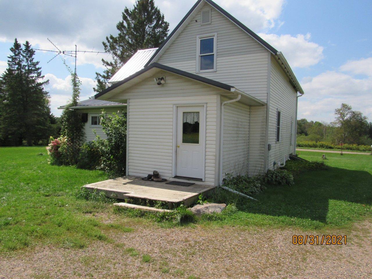 N7506 West Dover Road Phillips, WI 54555 - Photo 2 of 30 Gallery Image 2