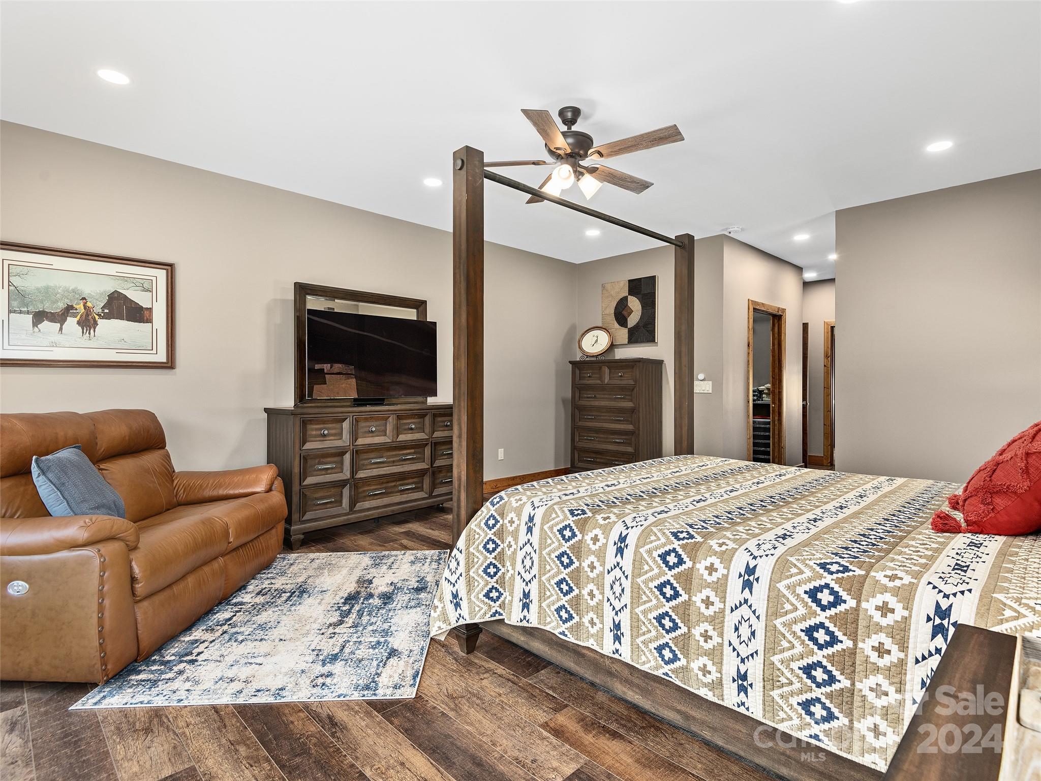 1905 Pigeon Road Waynesville, NC 28786 - Photo 18 of 45 Gallery Image 18