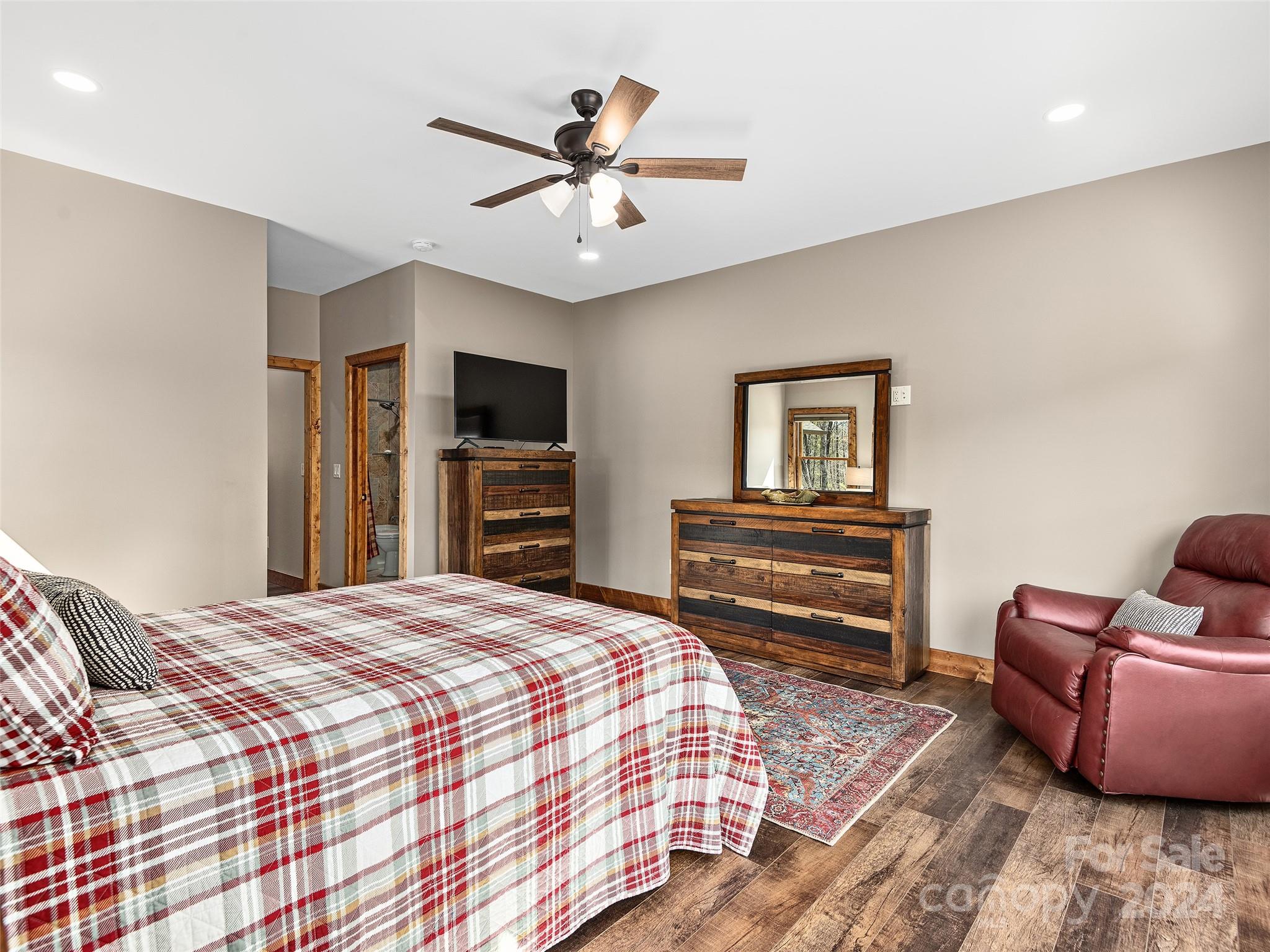 1905 Pigeon Road Waynesville, NC 28786 - Photo 24 of 45 Gallery Image 24