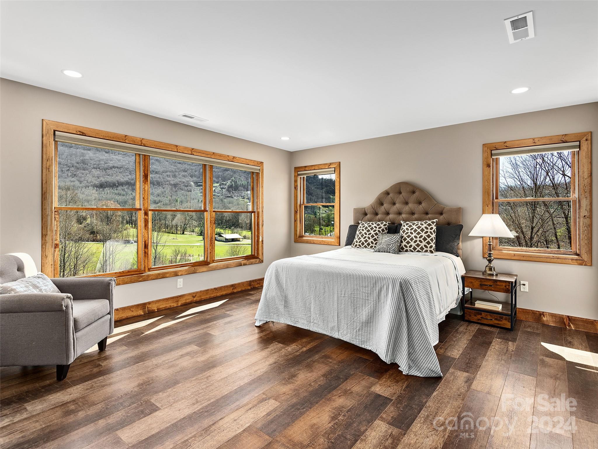 1905 Pigeon Road Waynesville, NC 28786 - Photo 30 of 45 Gallery Image 30