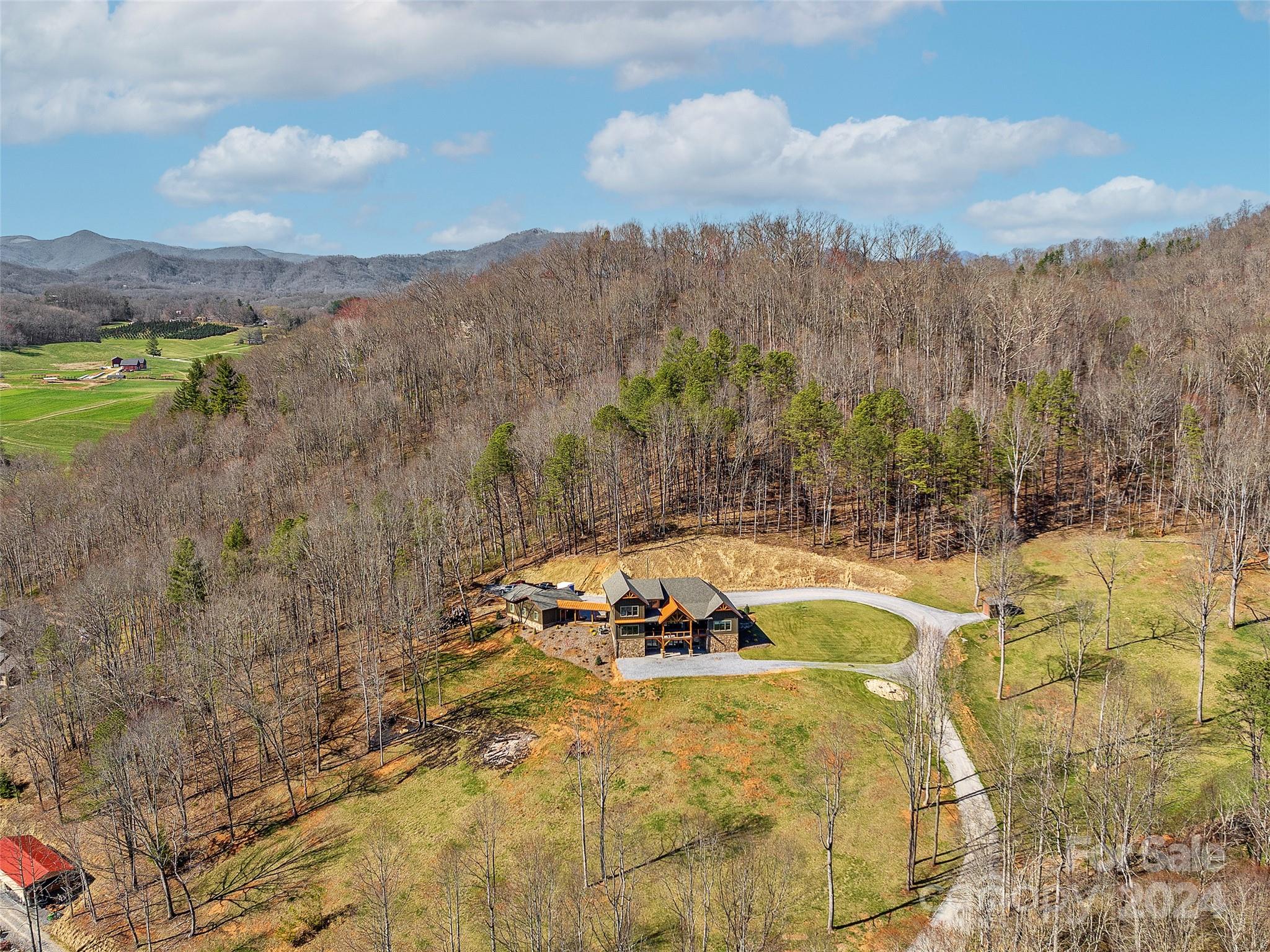 1905 Pigeon Road Waynesville, NC 28786 - Photo 38 of 45 Gallery Image 38