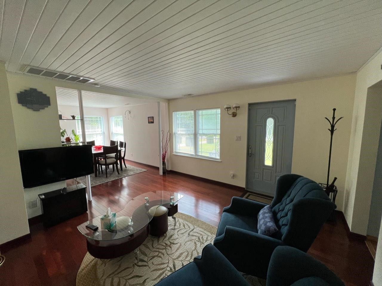 1604 Sherron Road Durham, NC 27703 - Photo 17 of 38 Living Room