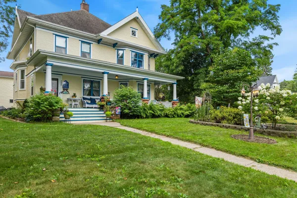 $399,900 | 234 Tremont Street, Mauston, WI 53948