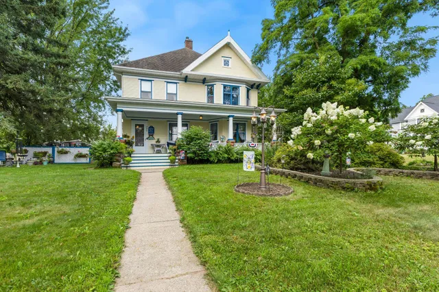 $399,900 | 234 Tremont Street, Mauston, WI 53948