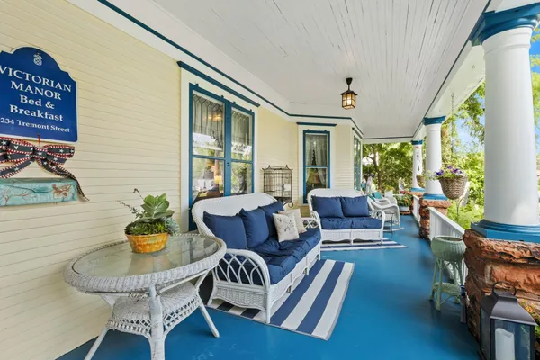 $389,900 | 234 Tremont Street, Mauston, WI 53948