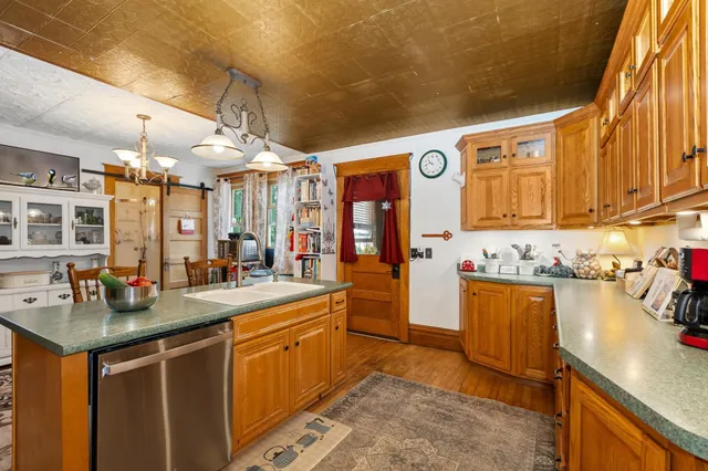 $399,900 | 234 Tremont Street, Mauston, WI 53948