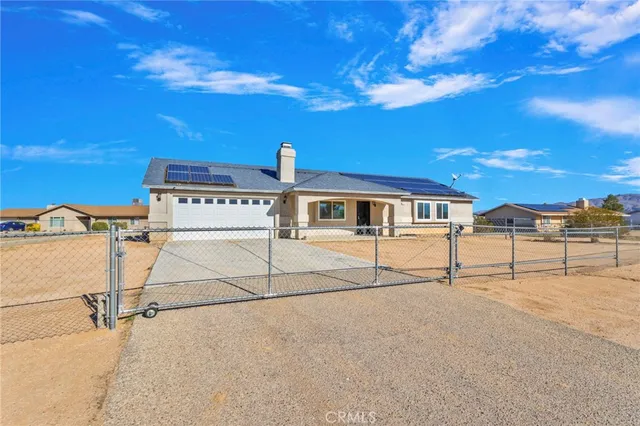 $395,000 | 22186 Pahute Road, Apple Valley, CA 92308