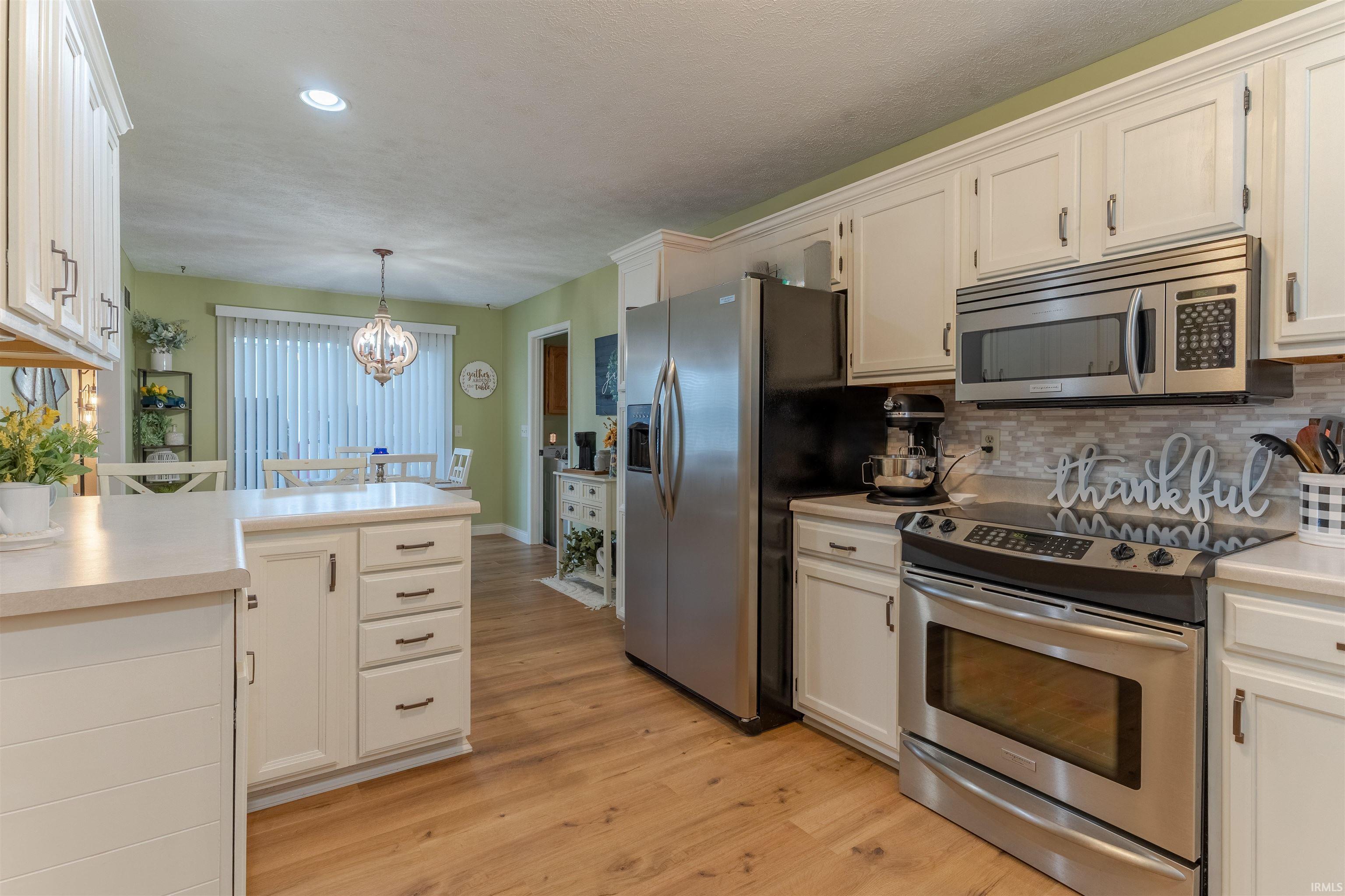 4122 Frame Road Newburgh, IN 47630 - Photo 12 of 34